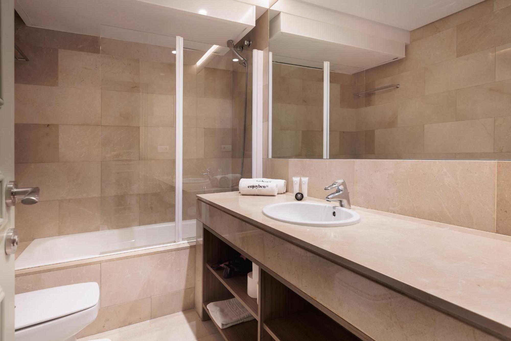 Passeig De Gracia By Enjoybcn Apartment Barcelona Luaran gambar